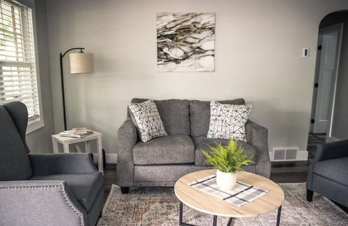 Berlin Apartment | NEWLY RENOVATED space sitting within walking distance to all that Berlin has to offer!