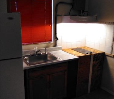 Titusville Apartment | 1 BEDROOM KITCHEn BATHROOM ApT
