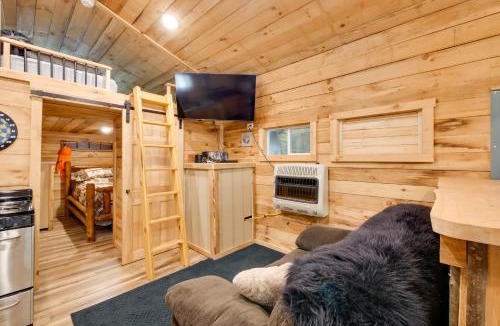 Blissfield House | 1 Mi to Mohican River Wooded Retreat with Trails!
