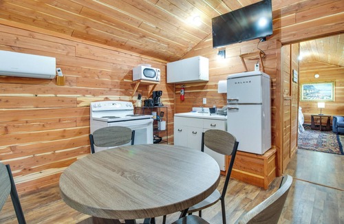 Lakeview Cabin | 2 Mi to White River: 3-Cabin Anglers Paradise!