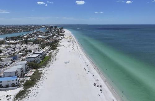 Treasure Island House | 206 - Surf Beach Resort