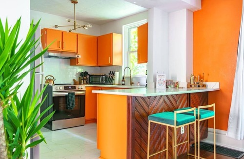 Short North House | 4,500+ Reviews - PRIME Location - Parking Free