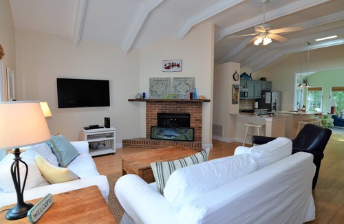 Bethany Beach House | 4 Bedroom, Community Pool! 517 Doral Drive, Bethany West