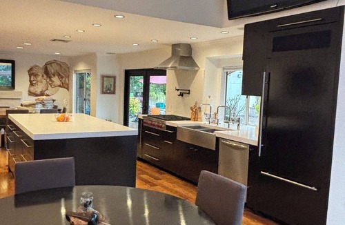 Stevenson Ranch House | 4-bedroom house in wonderful Stevenson Ranch with WiFi, AC