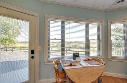 Millersburg Apartment | 4 Mi to German Village Studio with Hot Tub!