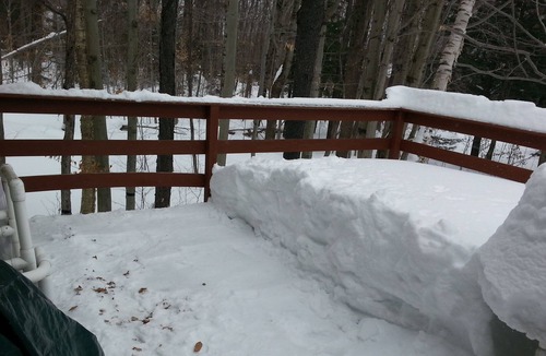 Wardsboro Ski Chalet | 4BR Chalet Between Mt. Snow & Stratton, Sleeps 10, Fireplace, Clubhouse w/ Pool