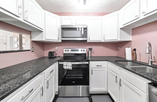 Short North Apartment | 5-bedroom Duplec in Collins, amazing Columbus