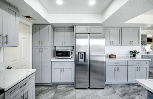 Walnut House | 5BR Hillside Villa + Pools + Game Room #TravelSGV