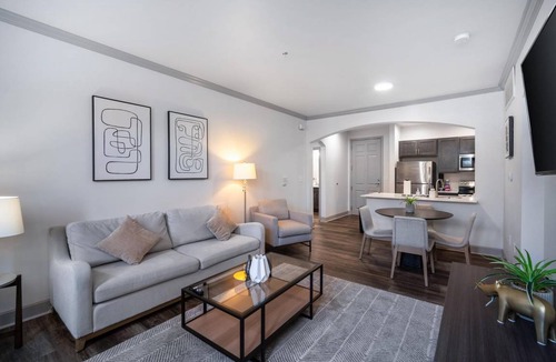 Corryville Apartment | 97 m² Apartment ∙ 2 bedrooms ∙ 4 guests