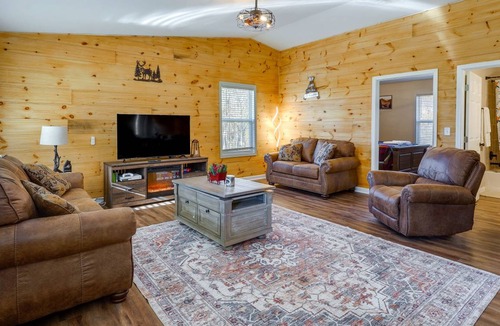 Logan House | 97 m² House ∙ 2 bedrooms ∙ 6 guests