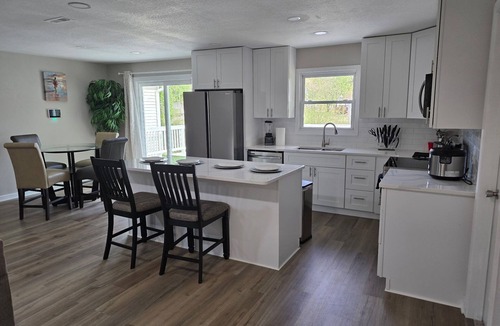 Portsmouth House | A 4-BR 2 Bath house in a well loved neighborhood centrally located in Portsmouth
