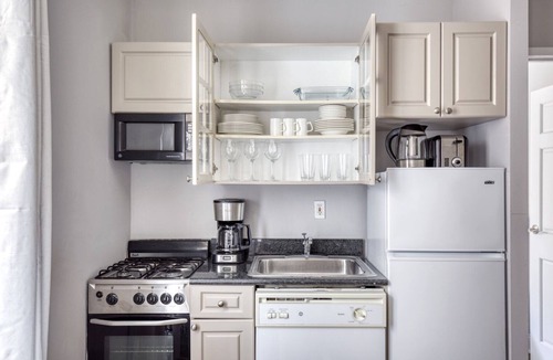 East Village Apartment | Airy East Village 1BR w/W/D, nr Stuyvesant Park, by Blueground