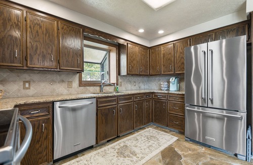 Navarre Other | Amazing views, hot tub/outdoor fireplace, countryside, farm with calves & goats.