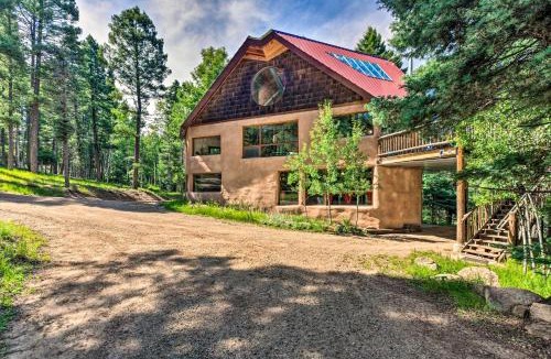 Angel Fire House | Angel Fire Cabin w/Deck ~ 2 Mi to Ski & Hiking!