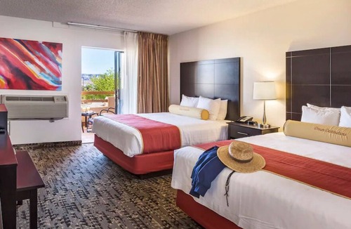 Wahweap Resort | Arizona Escapes:3 Spacious Units!Water Adventures,Lakeview!Onsite Pool