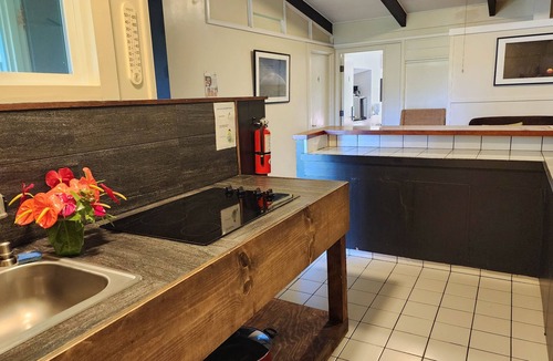 Keaukaha Cabin | Arnott's Lodge