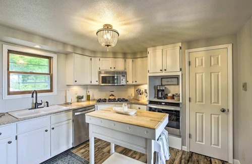 Egg Harbor House | Bay View Retreat: Pet-Friendly Home w/Expansive Deck