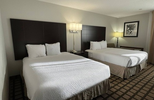 Queensbury Hotel | Baymont by Wyndham Queensbury/Lake George