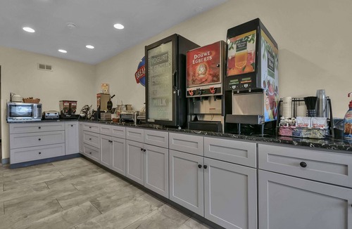 Zanesville Hotel | Baymont by Wyndham Zanesville