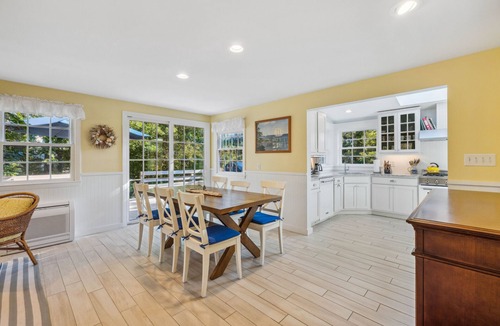 Biddeford Pool House | Beachmore-Steps to Sandy Beach