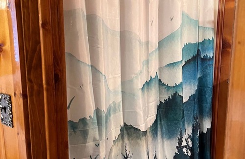 Red River Cabin | Bellamys Ski Haus