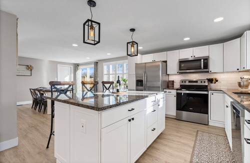 Berthoud House | Berthoud Basecamp | Private Hot Tub & Backyard Oasis