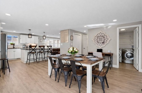 Berthoud House | Berthoud Basecamp Private Hot Tub & Backyard Oasis