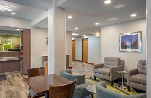 Barton Hotel | Best Western St. Clairsville Inn & Suites