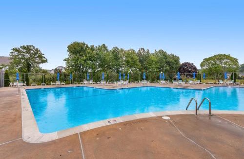 Frankford Apartment | Bethany Meadows - 4E Briar N
