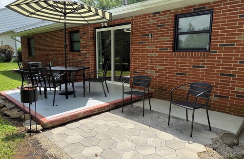 Norwalk House | "Blessed Beyond Measure" Peaceful & Clean 3 BR with 2 BA house