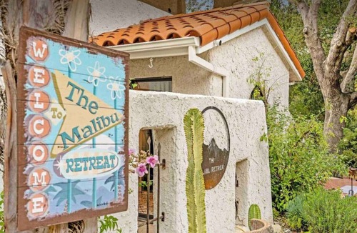 Calabasas House | Boho Chic Malibu Retreat Estate Salt Pool + Yoga