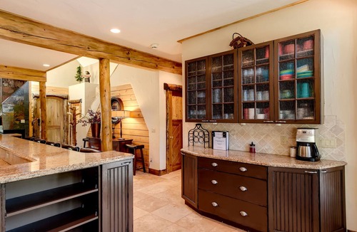 The Highlands House | BRECK LUXURY LOG HOME, MINUTES TO MAIN ST FREE VIP SHUTTLE SKI SEASON