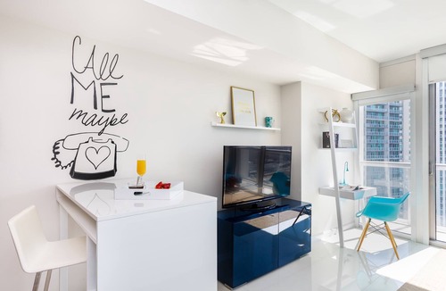 Downtown Miami Apartment | Brickell Studio w/Playful Art | Walk Everywhere