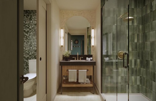 Saratoga Springs Hotel | Brookmere Saratoga, a Tribute Portfolio Hotel