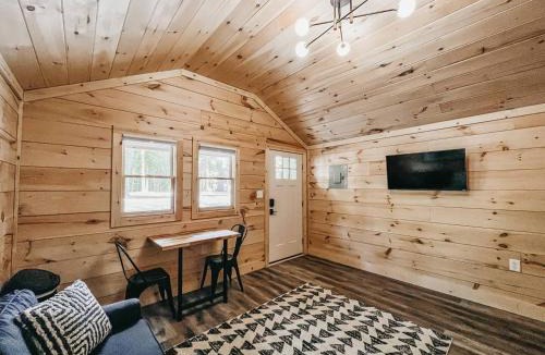 Hartwell Other | Cabin #10 One Bedroom with Kitchenette