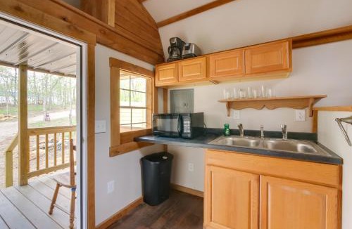 Blissfield Apartment | Cabin with Trail Access to Mohican River