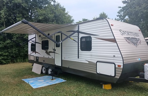 Burton House | Camper with AC/Heat, fire pit, private lake , 4 SUP in Burton - Punderson