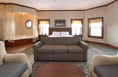 Sugarcreek Hotel | Carlisle Inn Sugarcreek