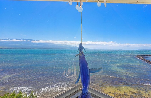Maalaea Apartment | Celebrate Honeymoon, Anniversary or Birthday.Panoramic Ocean View!