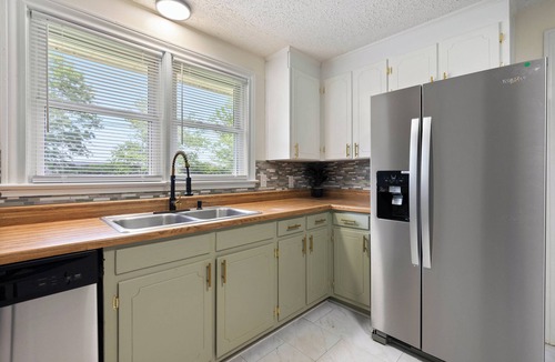 Boiling Springs House | Charming 3-bedroom house with games and karaoke in lovely Boiling Springs