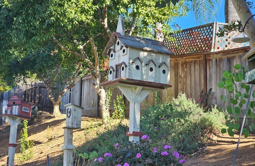 North Broadway House | Charming 4-bedroom house with hot tub, fireplace, and games in lovely Escondido
