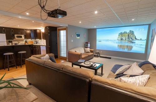 Saint Croix Apartment | Charming Beachfront Apt w/Home Cinema & Coffee Bar
