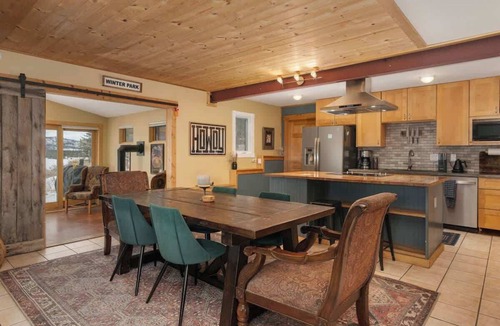 Granby Cabin | Charming Cabin : Fire Pit, Hot Tub, Views & Vibes