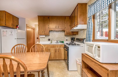 Arbor Vitae House | Charming Cabin w/Lake Views and Trail Access - Family-Friendly