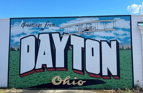 Dayton House | Charming Cozy Craftsman 2/2 house in Dayton, OH 5 minutes to Downtown & UD