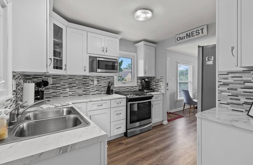 St. Charles Apartment | Charming Duplex on Main