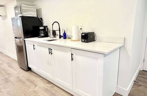Arlington Apartment | Charming Large Studio, Spotless, Private, W+D