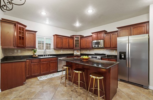 El Paso House | Cimarron Oasis. Can Heat Pool. Movie Theater