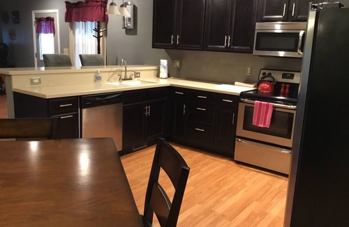 Newark House | Classic, updated house with porch & backyard