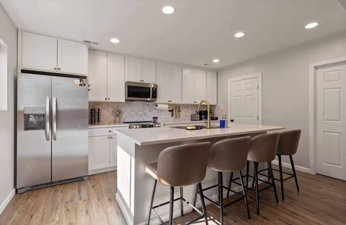 Clintonville Apartment | Clintonville | Brand New Apartment
